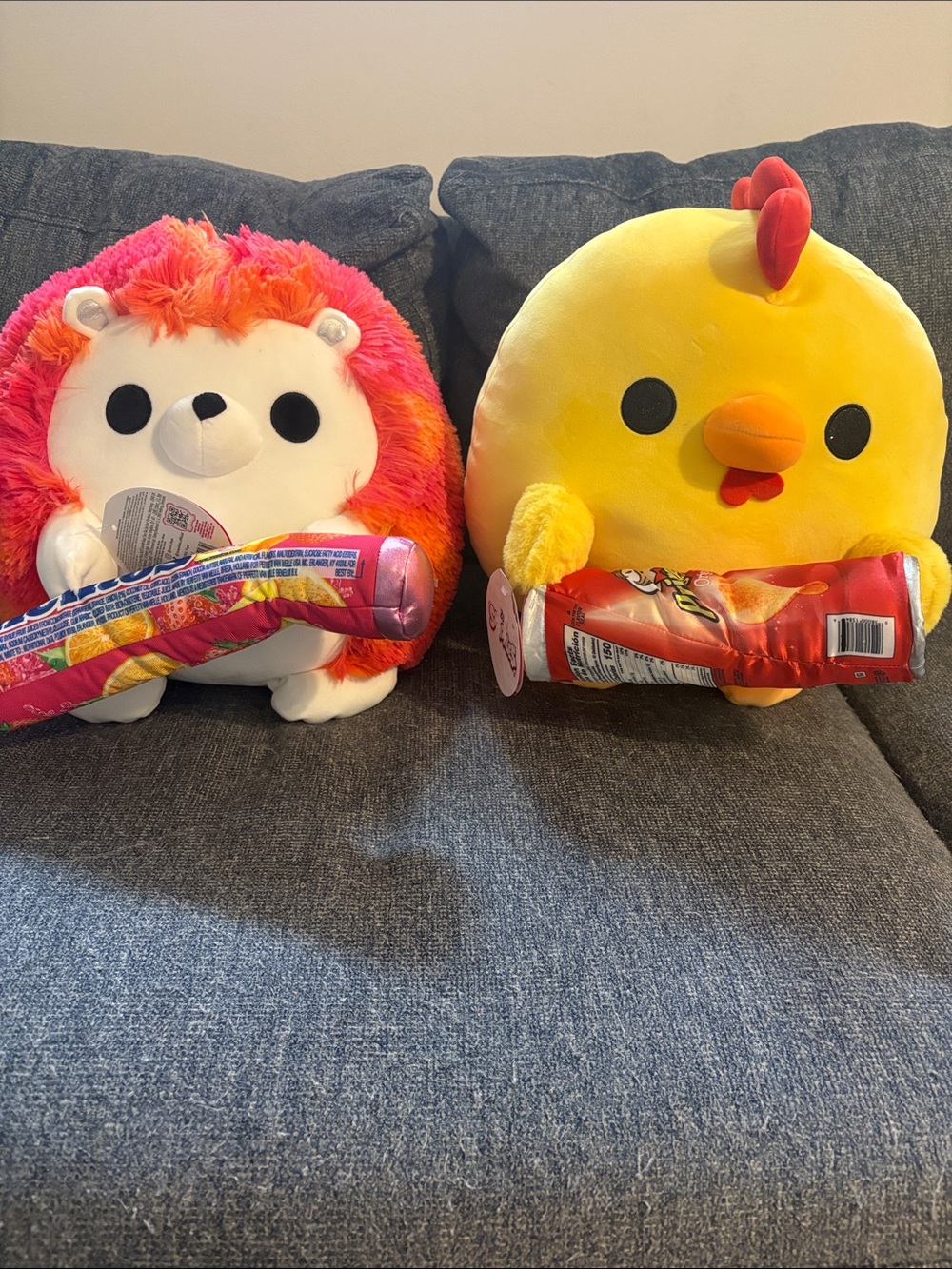 PRINGLES Chick & Pink-Orange MENTOS Hedgehog Stuffed Animal Duo